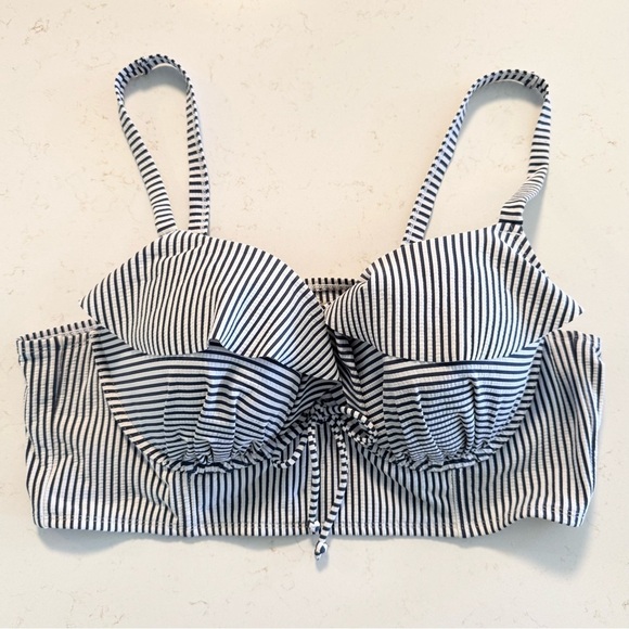 CACIQUE SWIM Women’s Size 44C Bikini Top Striped Underwire Ruffled Padded - Picture 1 of 9